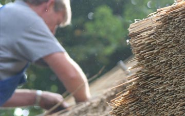 professional Hunters Quay thatchers